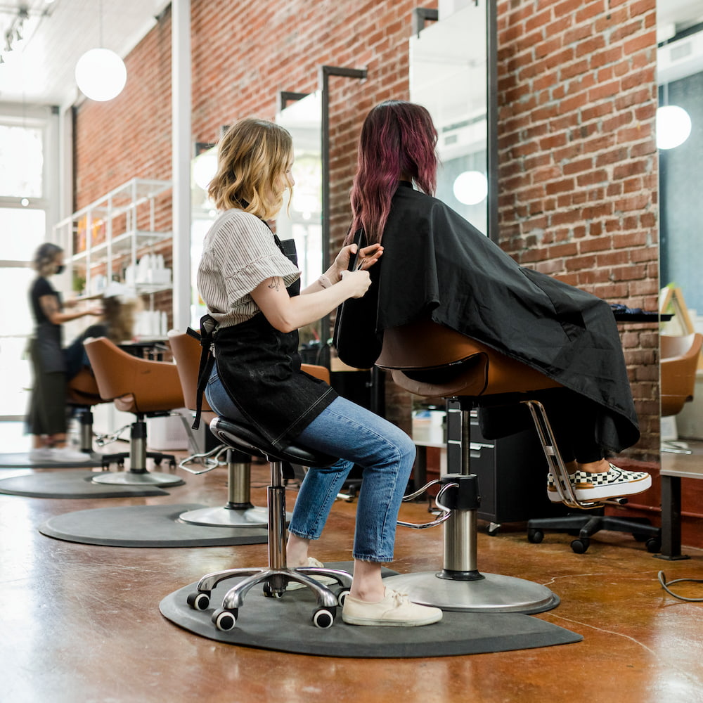 Read more about the article How to Choose the Perfect Haircut for Your Face Shape